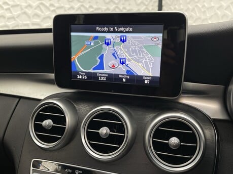 Mercedes-Benz C Class C220 D AMG LINE PREMIUM 27
