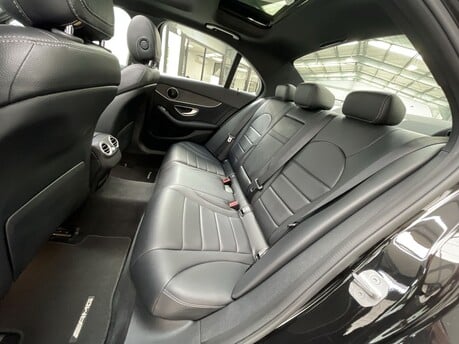 Mercedes-Benz C Class C220 D AMG LINE PREMIUM 35