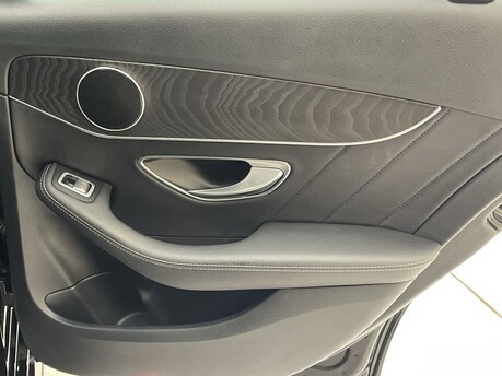 Mercedes-Benz C Class C220 D AMG LINE PREMIUM 39