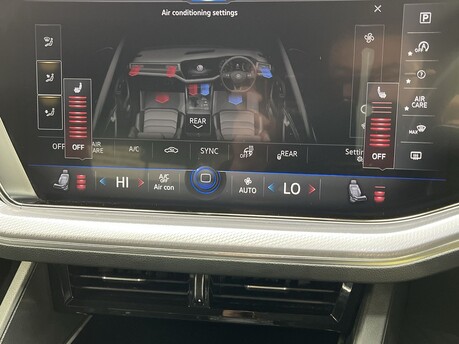 Volkswagen Touareg V6 R-LINE TECH TDI 31