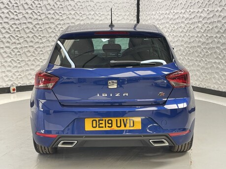 SEAT Ibiza TSI FR SPORT 6