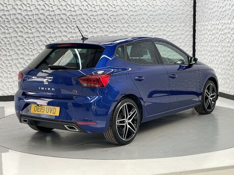 SEAT Ibiza TSI FR SPORT 7
