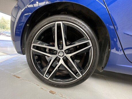SEAT Ibiza TSI FR SPORT 39