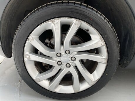 Land Rover Discovery Sport TD4 HSE LUXURY 41