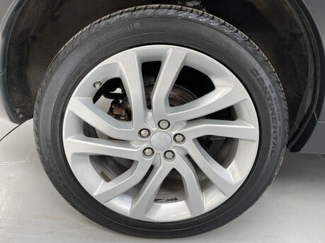 Land Rover Discovery Sport TD4 HSE LUXURY 44