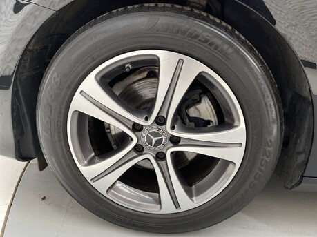 Mercedes-Benz E Class E 220 D SE 40