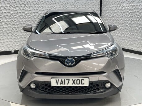 Toyota C-HR EXCEL 2