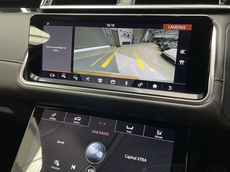 Land Rover Range Rover Velar R-DYNAMIC HSE 25