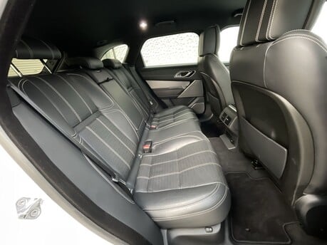 Land Rover Range Rover Velar R-DYNAMIC HSE 33