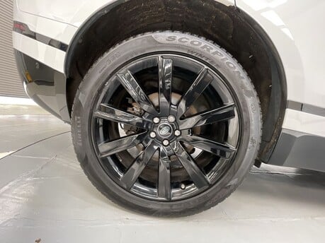 Land Rover Range Rover Velar R-DYNAMIC HSE 43