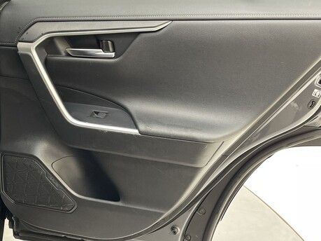 Toyota Rav4 VVT-I DESIGN 37