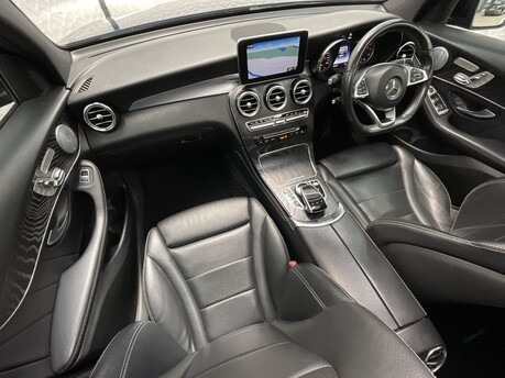 Mercedes-Benz GLC GLC 250 4MATIC AMG LINE PREMIUM PLUS 16