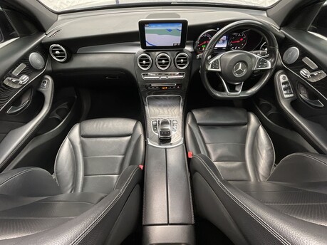 Mercedes-Benz GLC GLC 250 4MATIC AMG LINE PREMIUM PLUS 17