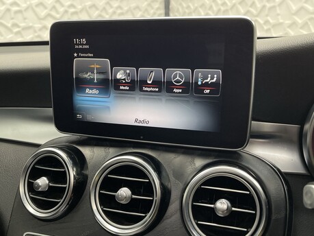 Mercedes-Benz GLC GLC 250 4MATIC AMG LINE PREMIUM PLUS 28