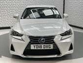 Lexus Is 300H ADVANCE 2