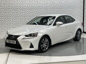 Lexus Is 300H ADVANCE 3