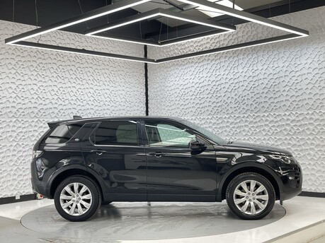 Land Rover Discovery Sport TD4 SE 8