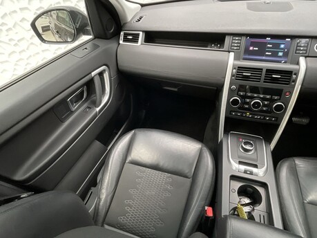 Land Rover Discovery Sport TD4 SE 15