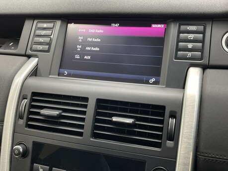 Land Rover Discovery Sport TD4 SE 24