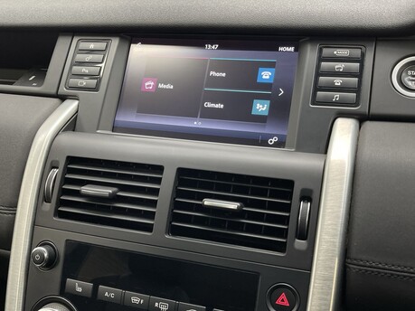 Land Rover Discovery Sport TD4 SE 27