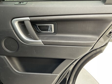 Land Rover Discovery Sport TD4 SE 37