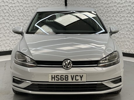 Volkswagen Golf SE NAVIGATION TDI DSG 2