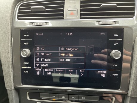 Volkswagen Golf SE NAVIGATION TDI DSG 23
