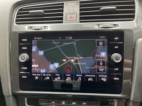 Volkswagen Golf SE NAVIGATION TDI DSG 26