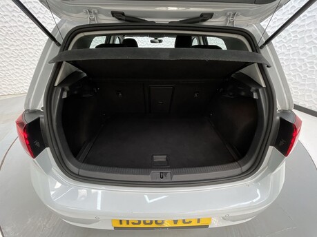 Volkswagen Golf SE NAVIGATION TDI DSG 35