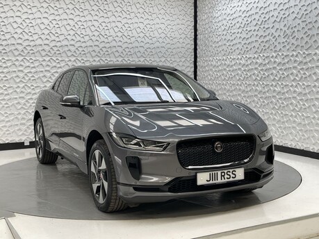 Jaguar I-Pace SE 1