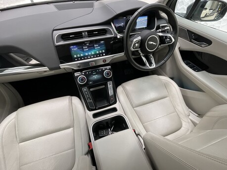 Jaguar I-Pace SE 14