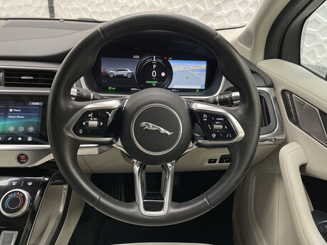 Jaguar I-Pace SE 19