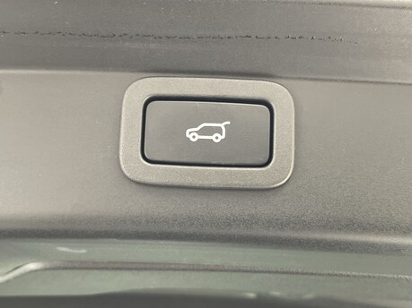 Jaguar I-Pace SE 37