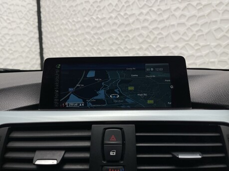 BMW 4 Series 420D XDRIVE M SPORT 27