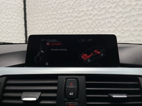 BMW 4 Series 420D XDRIVE M SPORT 29
