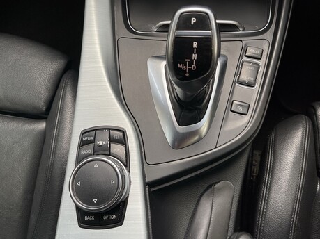 BMW 4 Series 420D XDRIVE M SPORT 32