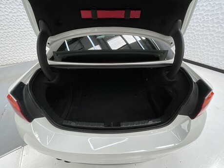 BMW 4 Series 420D XDRIVE M SPORT 37