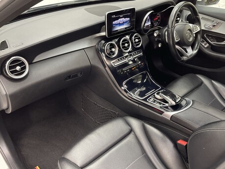 Mercedes-Benz C Class C220 D AMG LINE PREMIUM 11