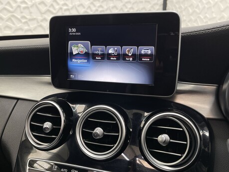 Mercedes-Benz C Class C220 D AMG LINE PREMIUM 28