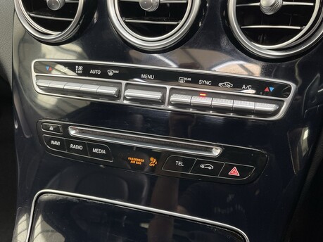 Mercedes-Benz C Class C220 D AMG LINE PREMIUM 30