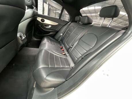 Mercedes-Benz C Class C220 D AMG LINE PREMIUM 36