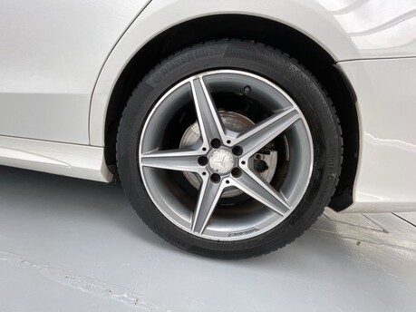 Mercedes-Benz C Class C220 D AMG LINE PREMIUM 44