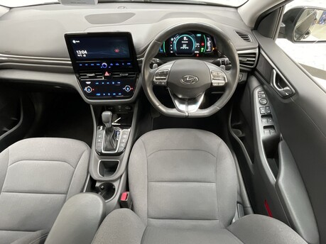 Hyundai IONIQ PREMIUM MHEV 13