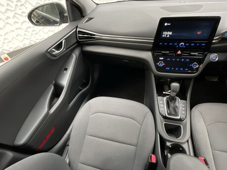 Hyundai IONIQ PREMIUM MHEV 15