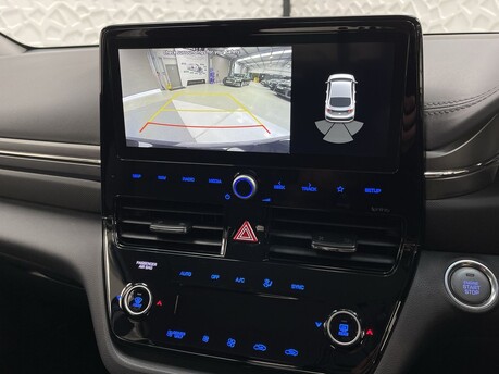 Hyundai IONIQ PREMIUM MHEV 25