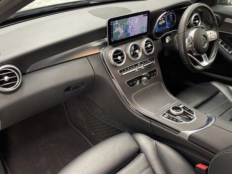 Mercedes-Benz C Class C 300 DE AMG LINE EDITION 11