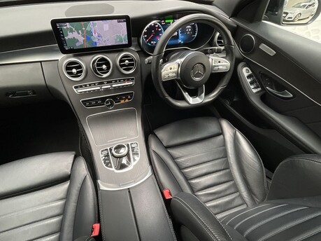 Mercedes-Benz C Class C 300 DE AMG LINE EDITION 14