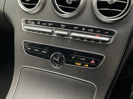 Mercedes-Benz C Class C 300 DE AMG LINE EDITION 29