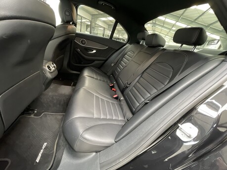 Mercedes-Benz C Class C 300 DE AMG LINE EDITION 34