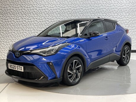 Toyota C-HR DYNAMIC 3